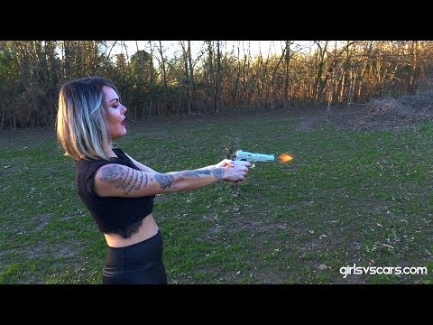 Emma Vs Colt 1911