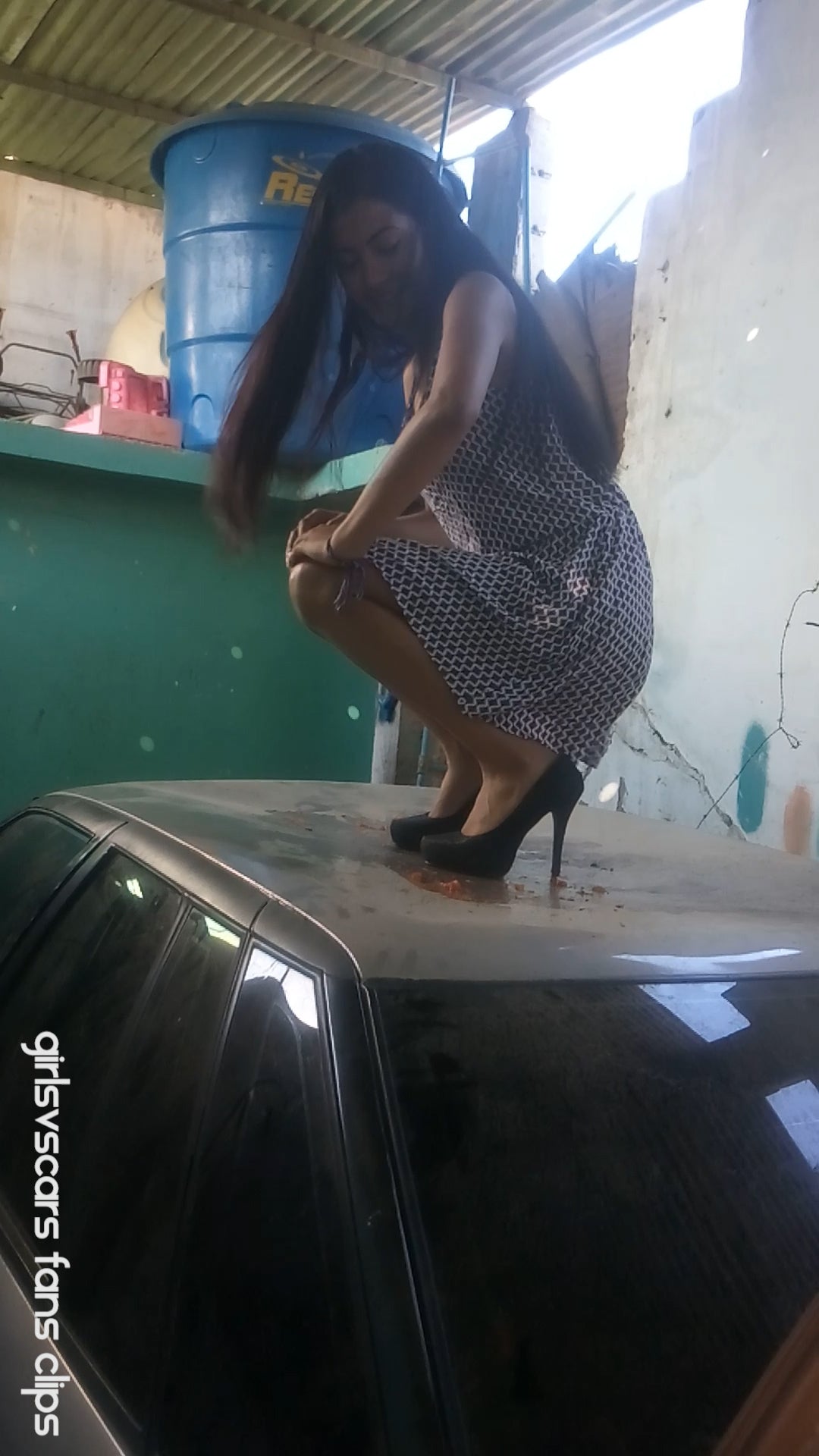 Maria Vs Unidentified Car
