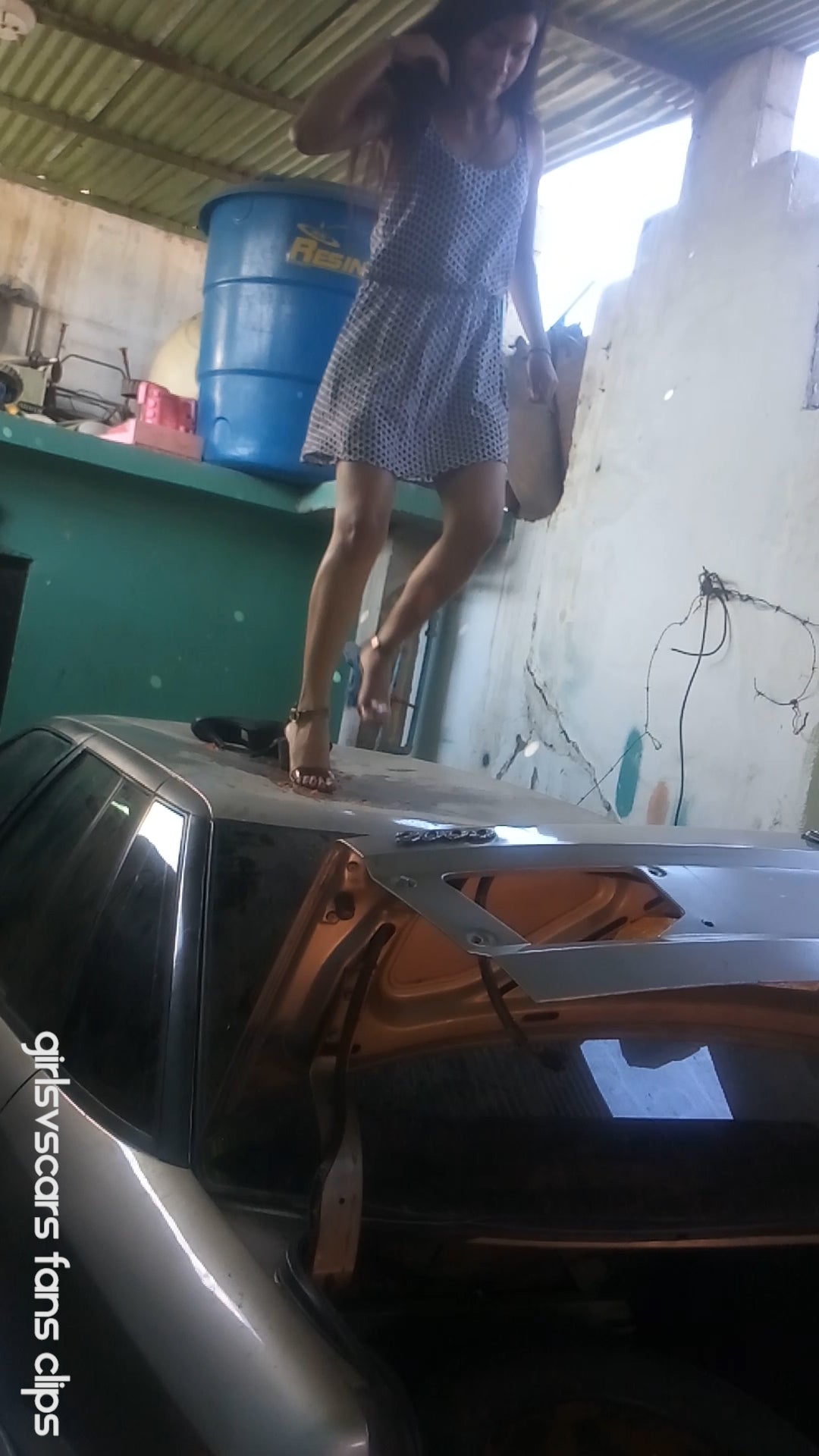 Maria Vs Unidentified Car